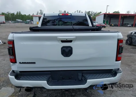 2021 Ram 1500 Laramie 4X2 5'7 Box из США, поврежденный, VIN 1C6RREJT7MN828162